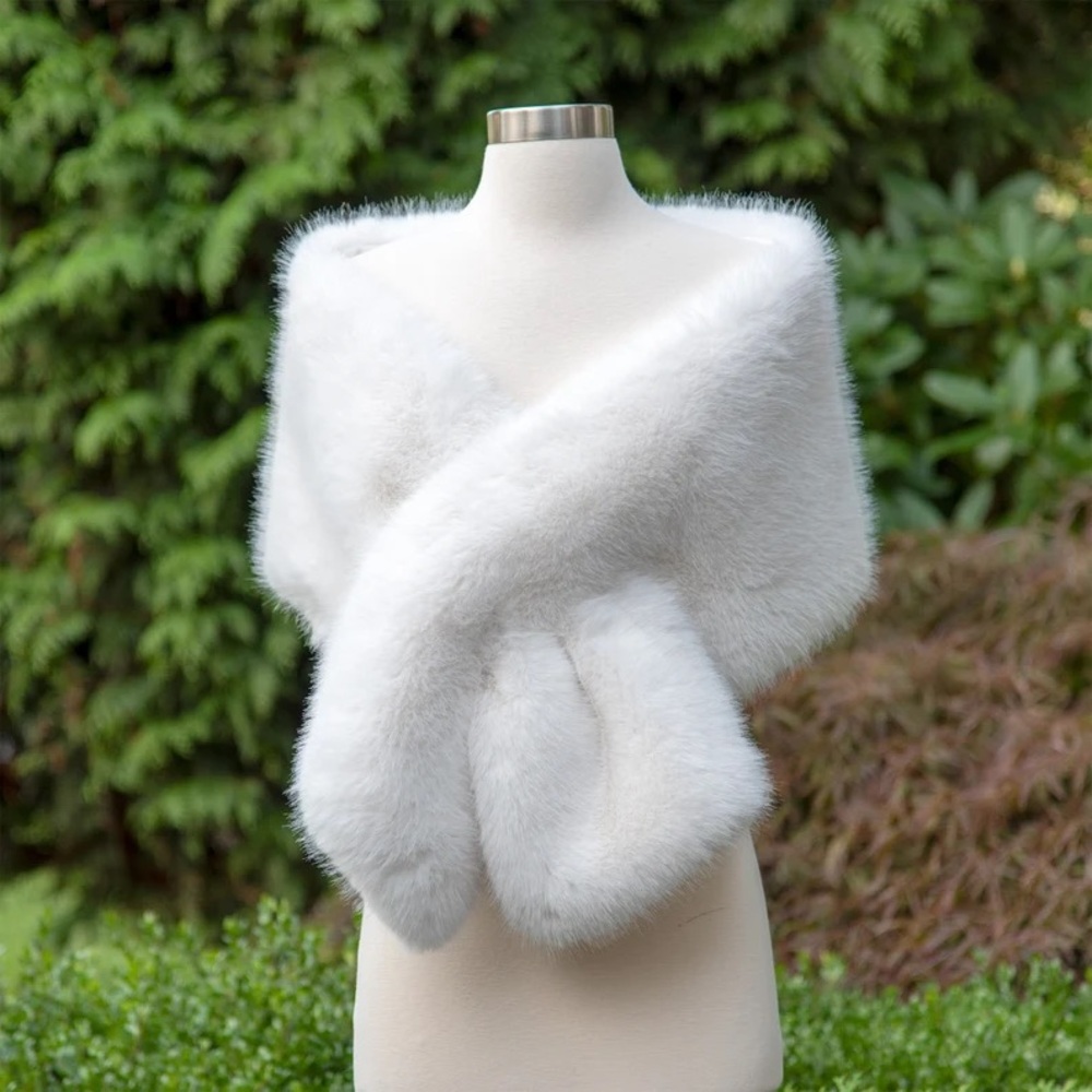 Elegant White Faux Fur Wrap